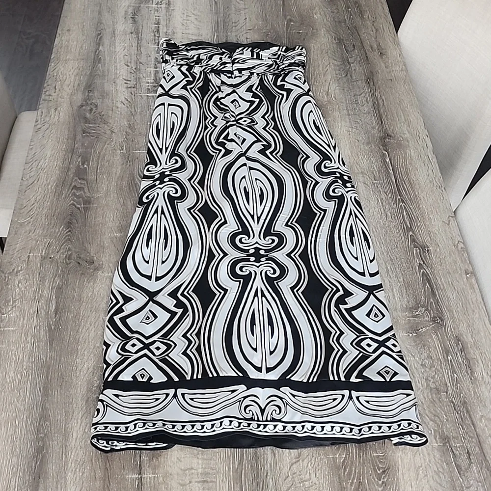 White House Black Market Strapless Silk A-Line Maxi Dress Abstract Print Sz. 4 - Picture 11 of 11